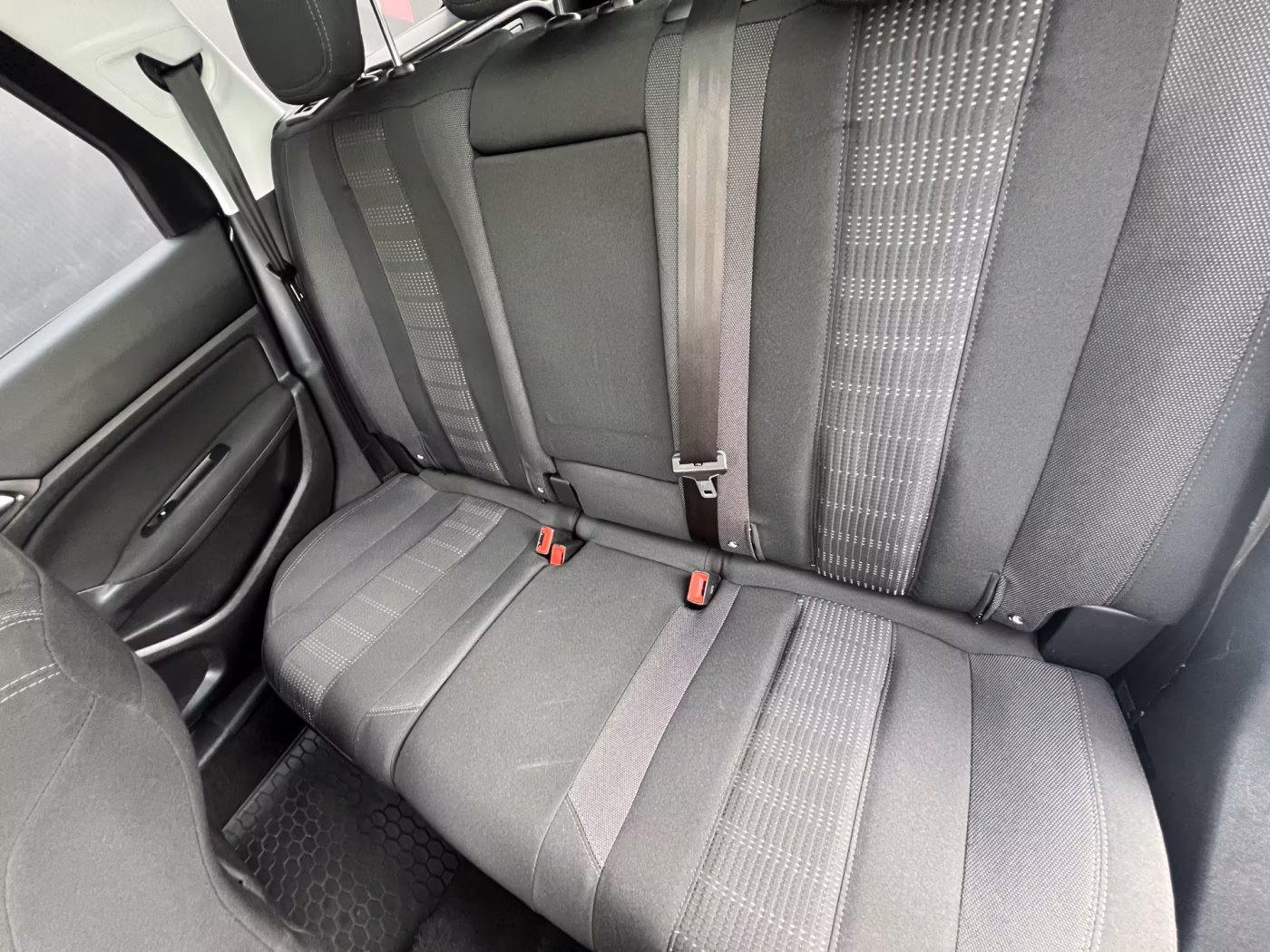 Peugeot 308 фото 18