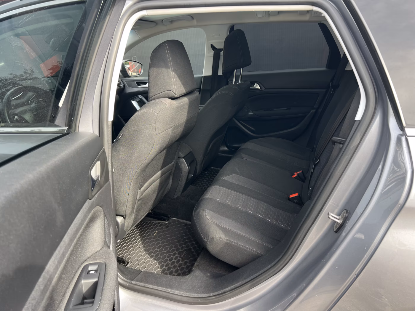 Peugeot 308 фото 19