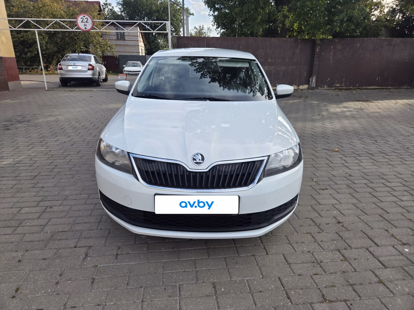 Skoda Rapid фото 8
