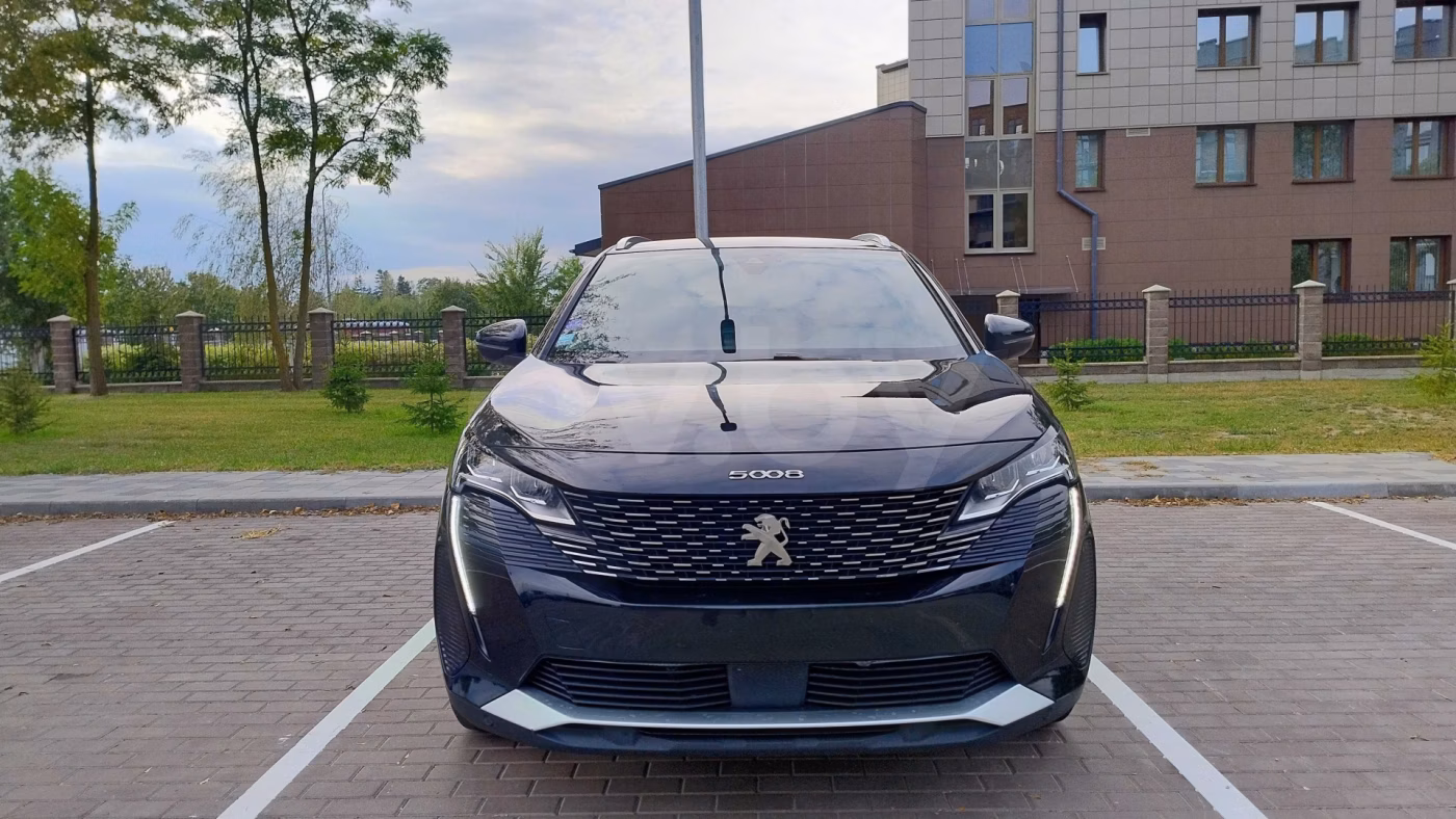 Peugeot 5008 фото 2