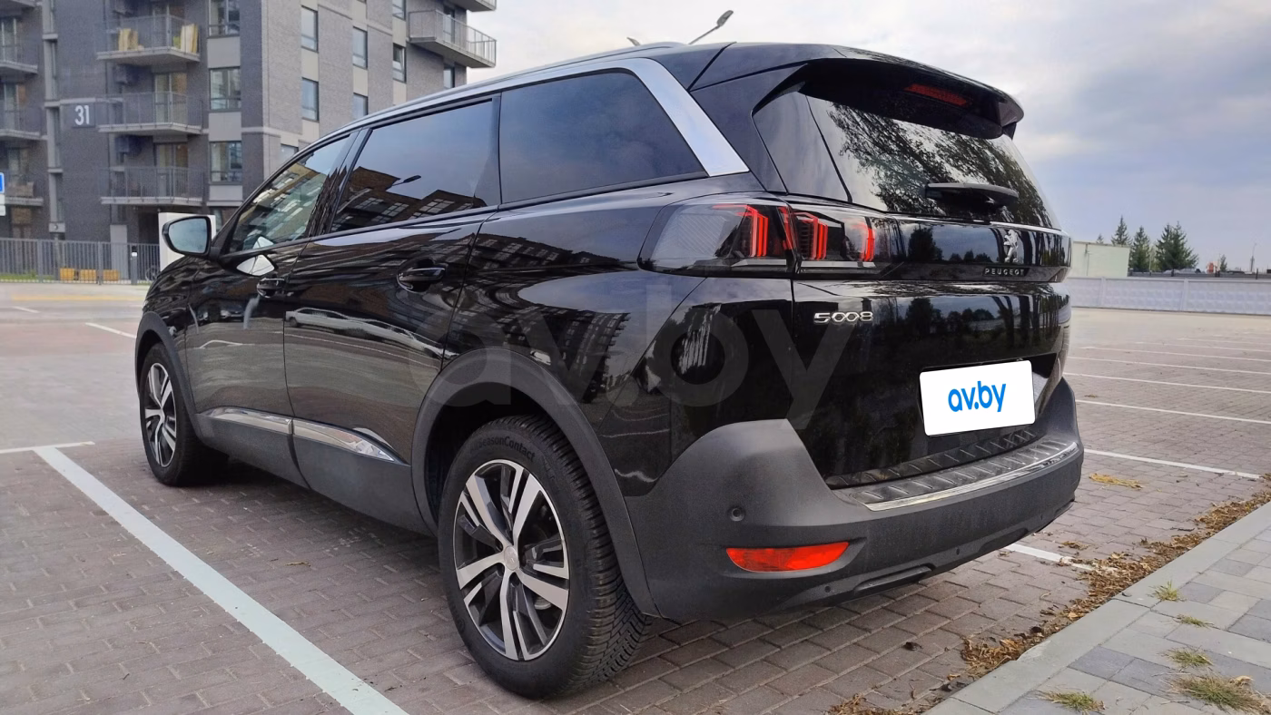 Peugeot 5008 фото 7