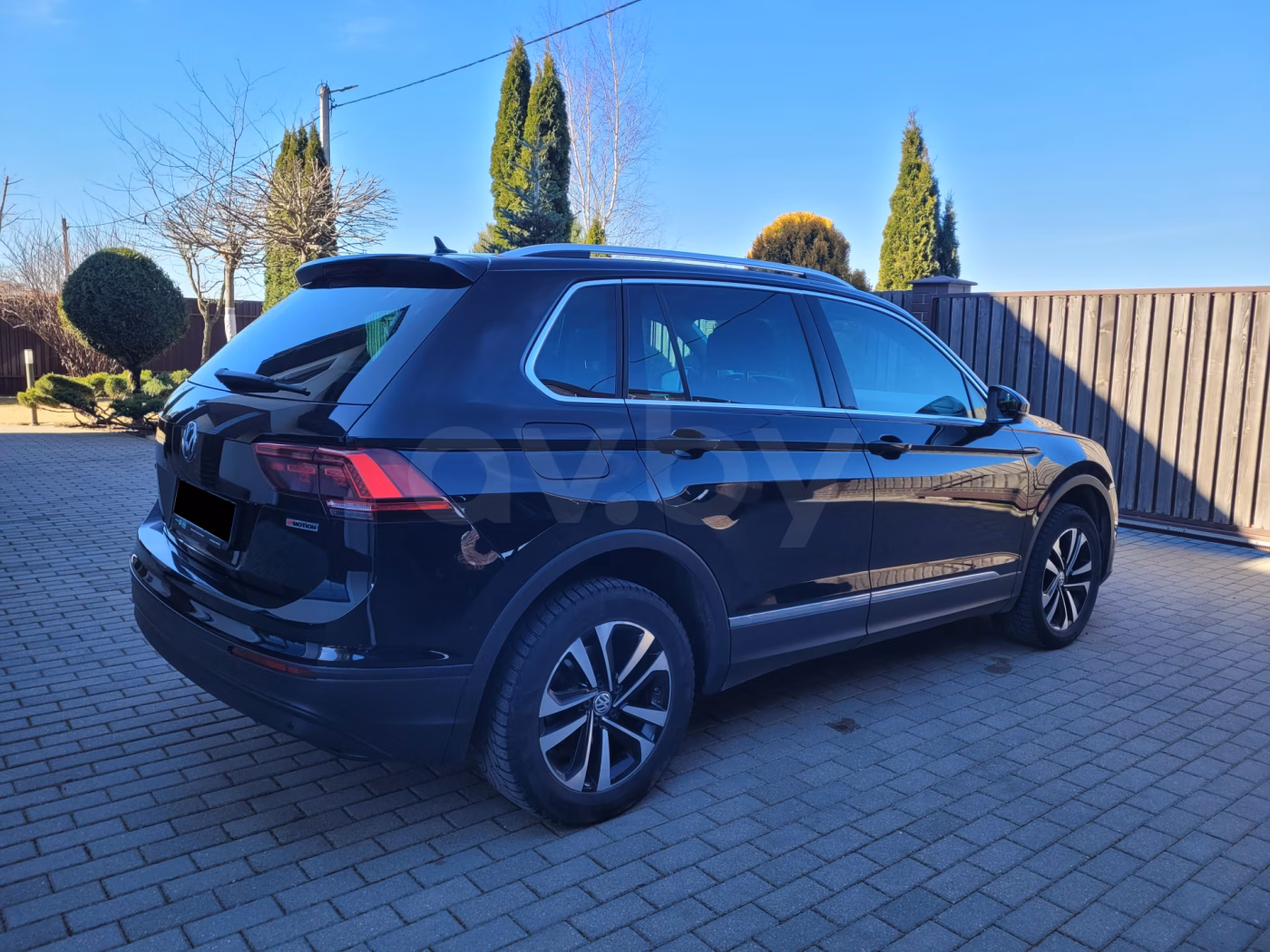 Volkswagen Tiguan фото 3
