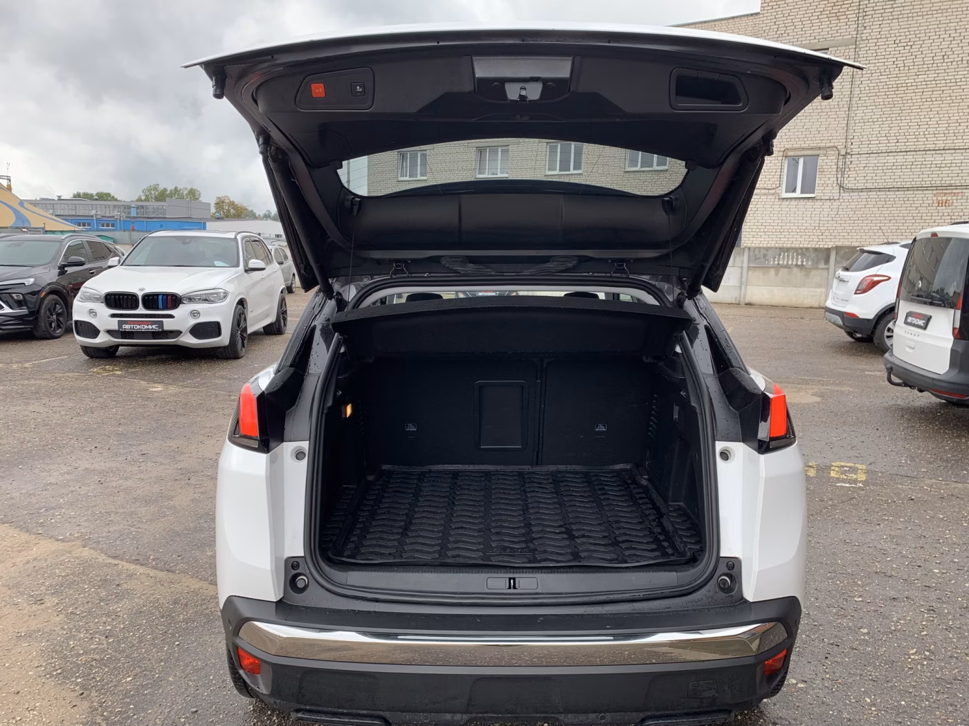 Peugeot 3008 фото 15