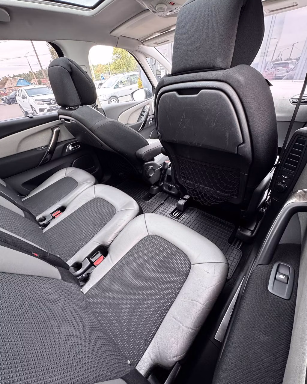 Citroen C4 Picasso фото 13