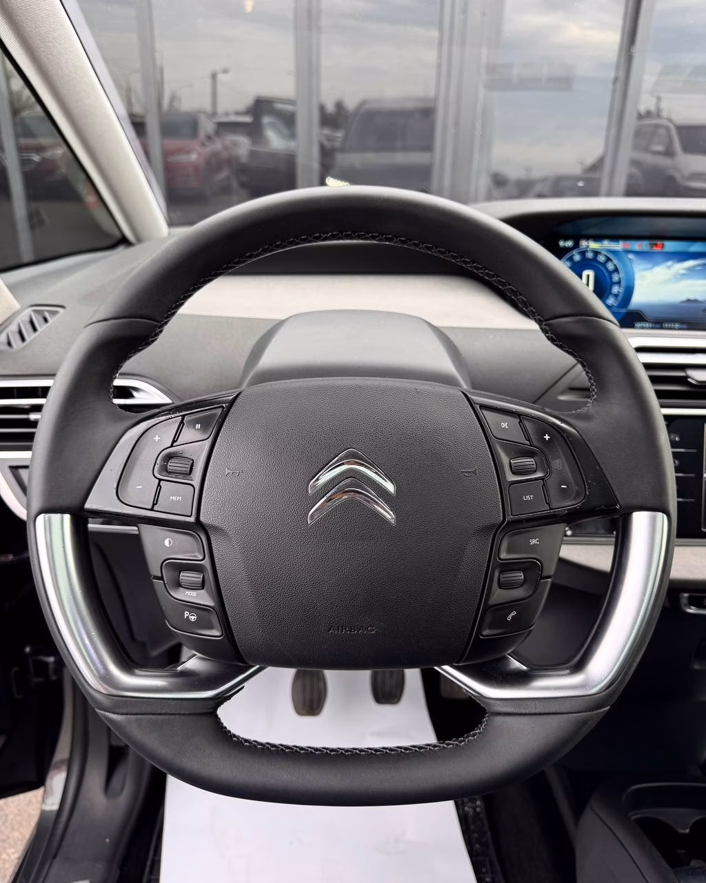 Citroen C4 Picasso фото 15