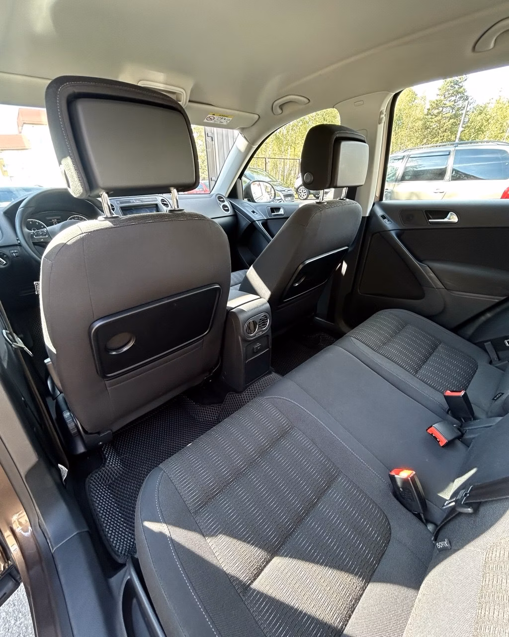 Volkswagen Tiguan фото 12