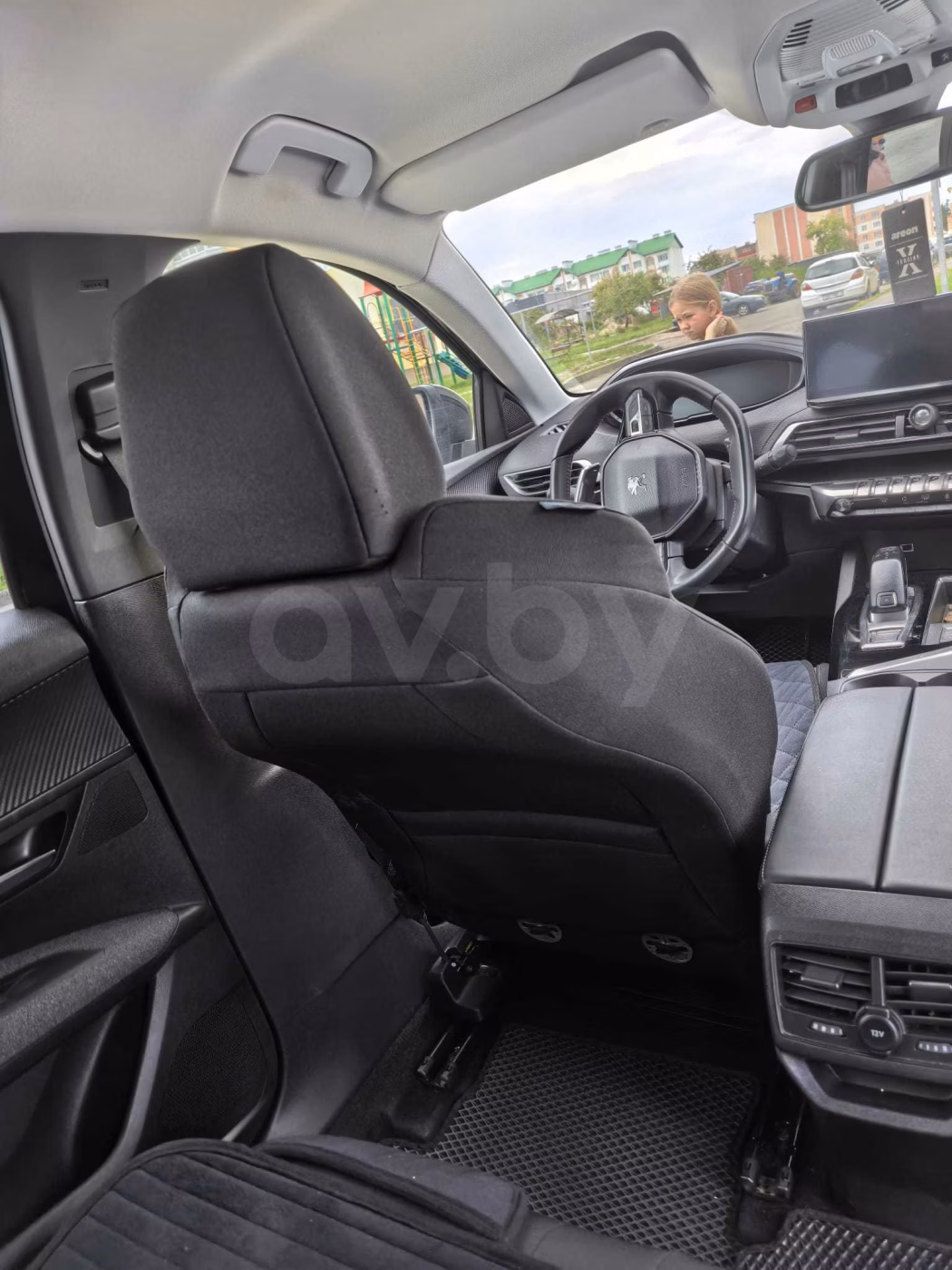 Peugeot 3008 фото 6