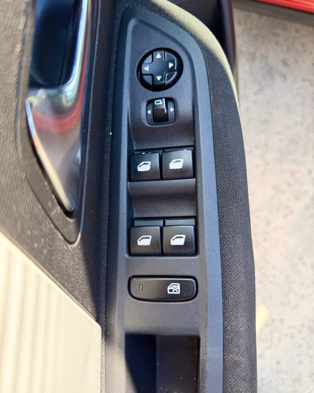 Citroen C4 фото 13