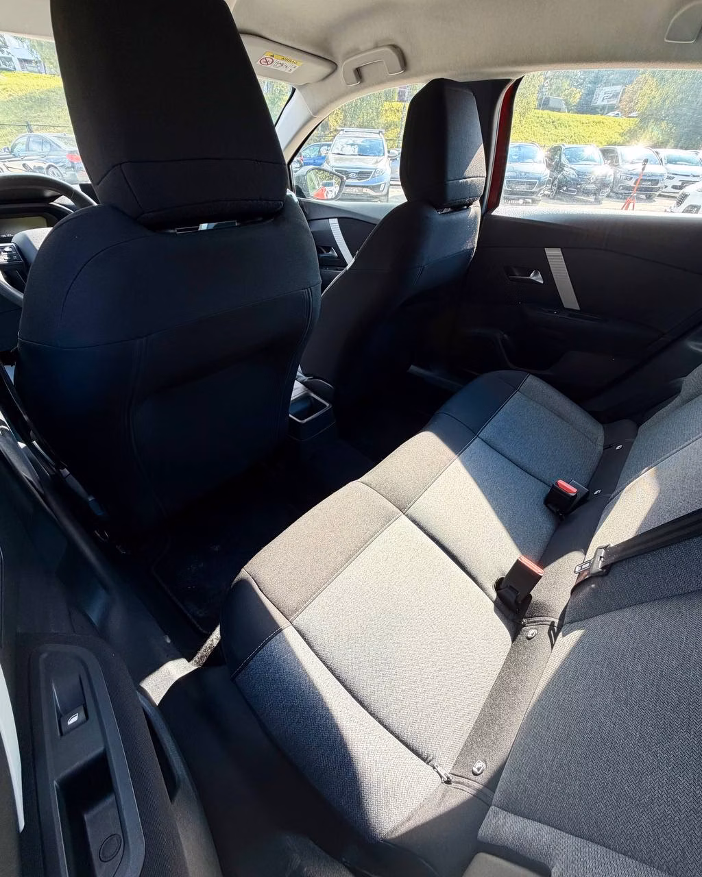 Citroen C4 фото 18