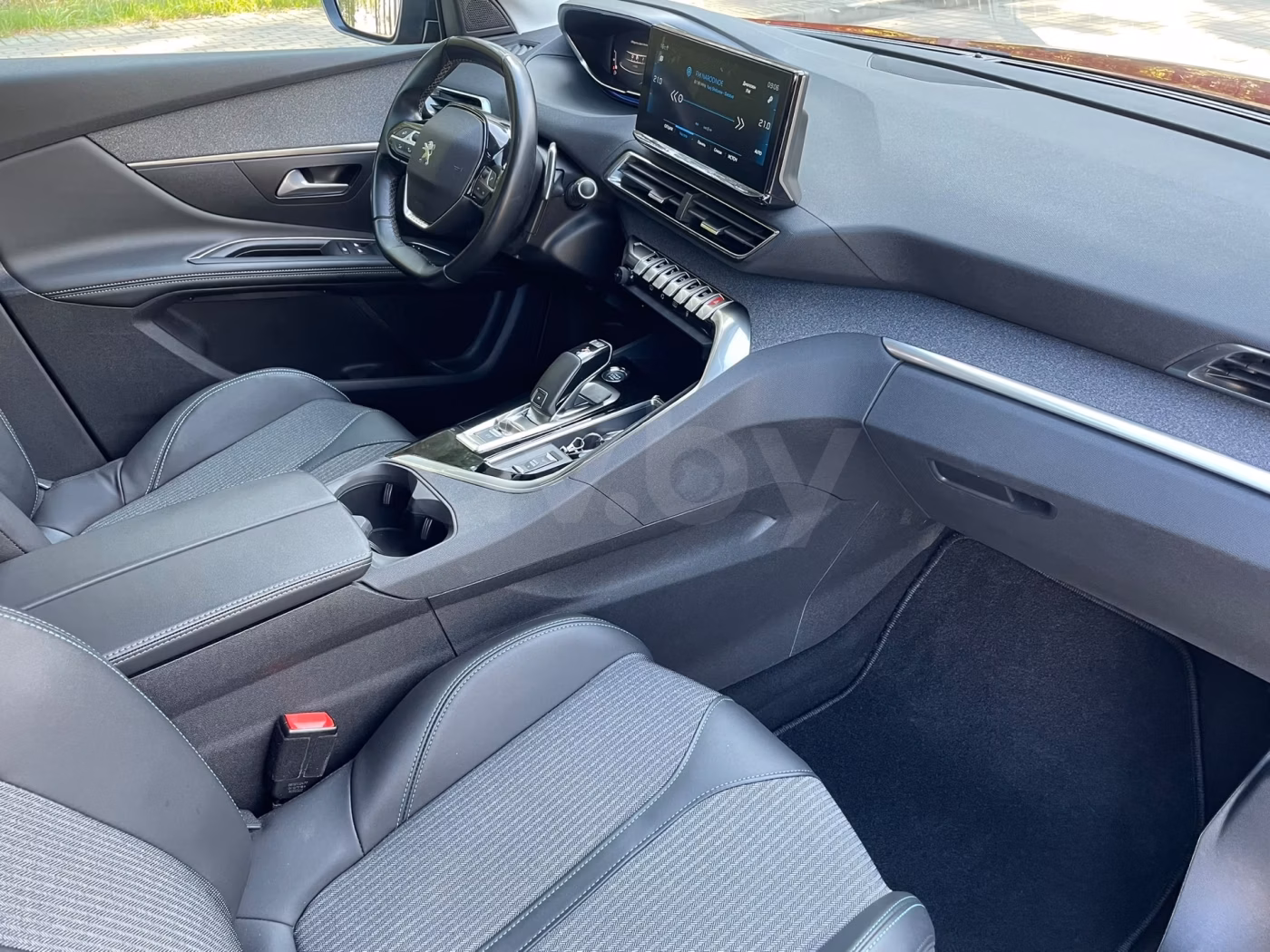 Peugeot 3008 фото 17