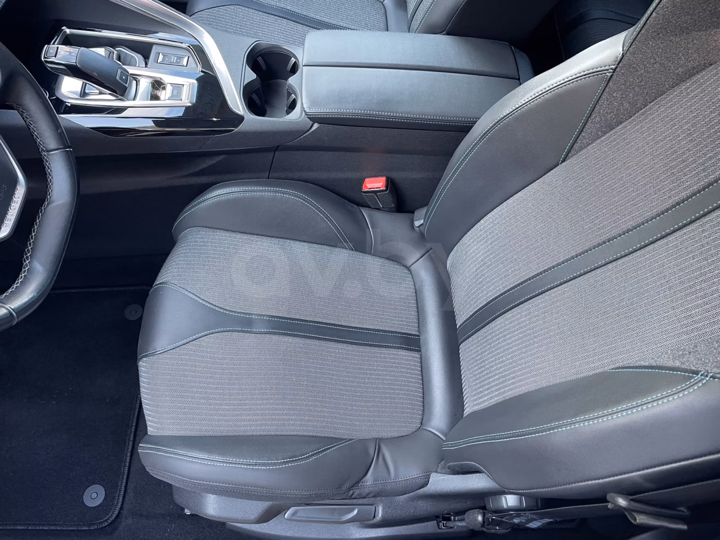 Peugeot 3008 фото 18
