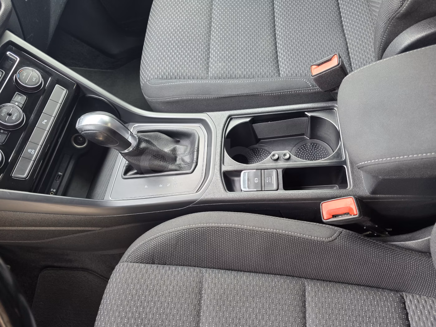 Volkswagen Touran фото 10