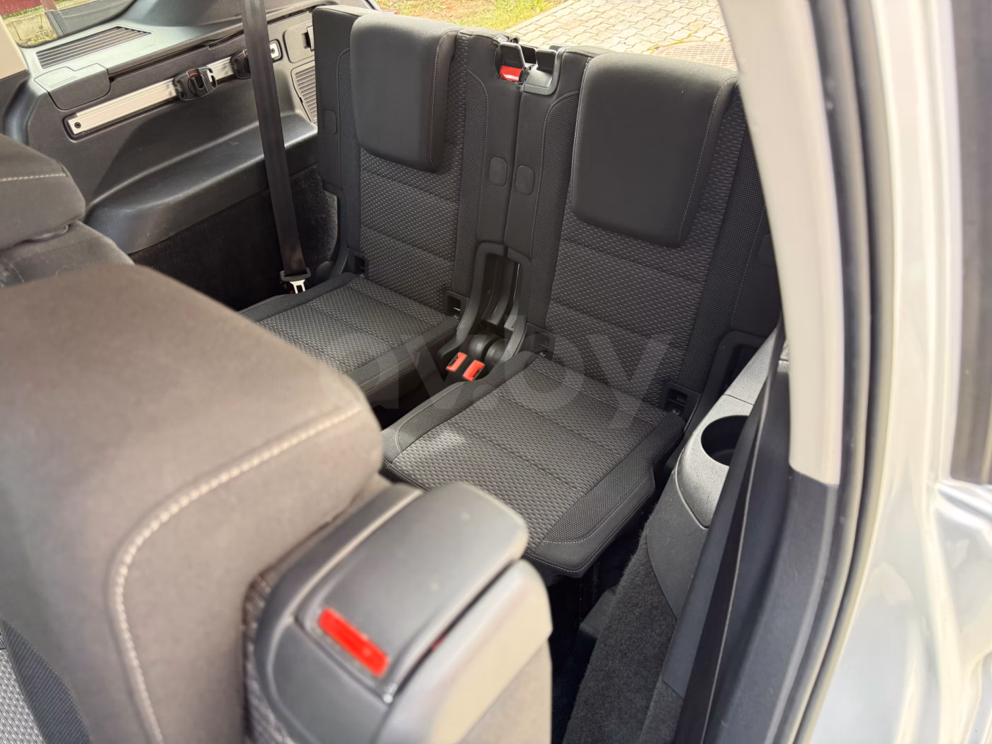 Volkswagen Touran фото 16