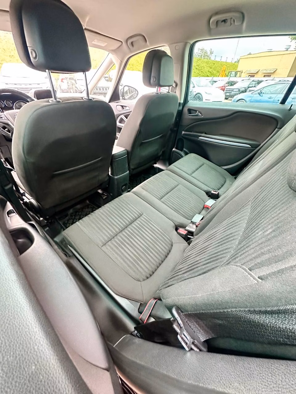 Opel Zafira фото 17