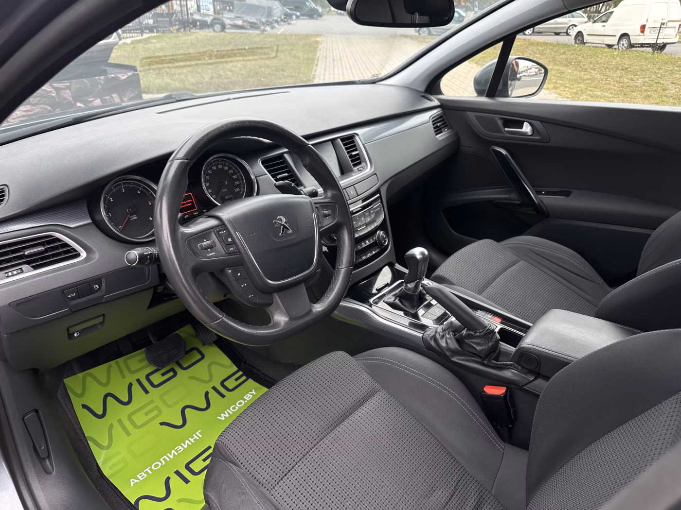 Peugeot 508 фото 7
