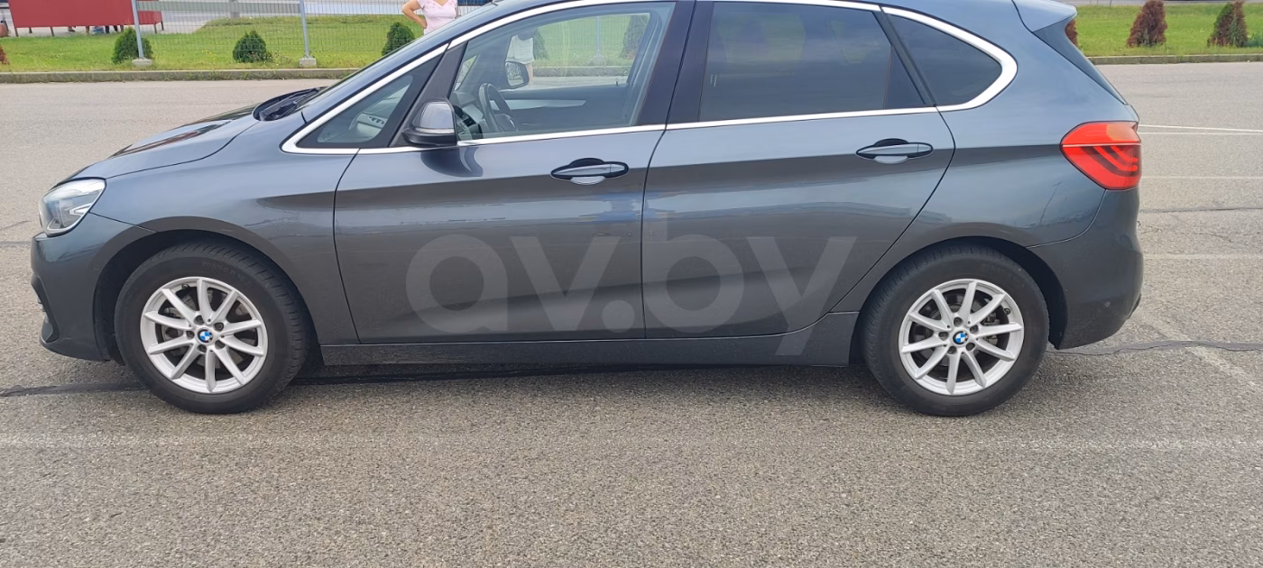 BMW 2 серия Active Tourer фото 10