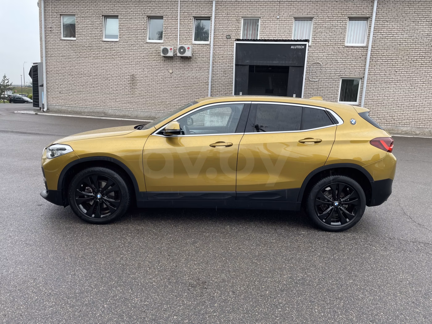 BMW X2 фото 7