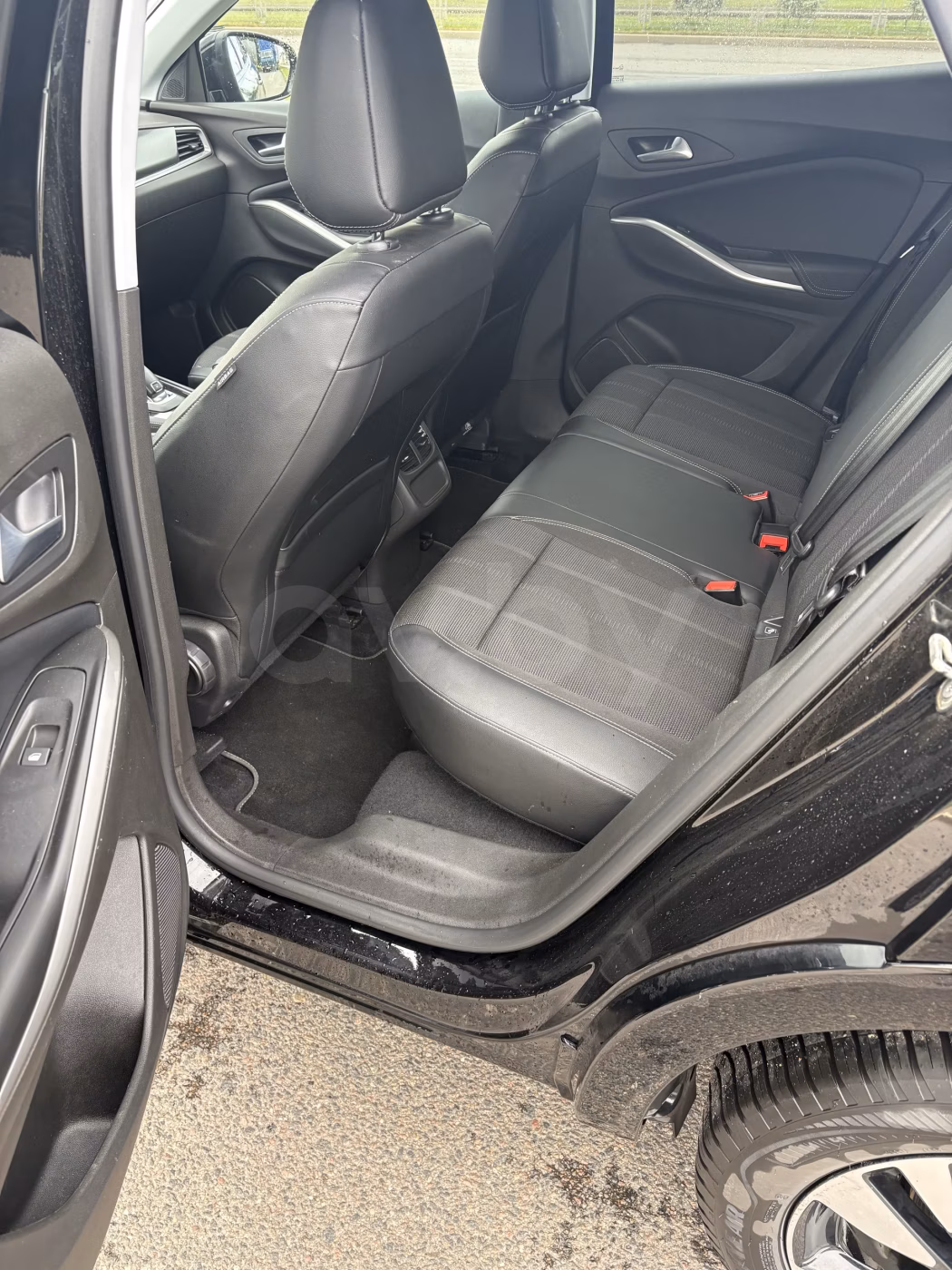 Opel Grandland X фото 20