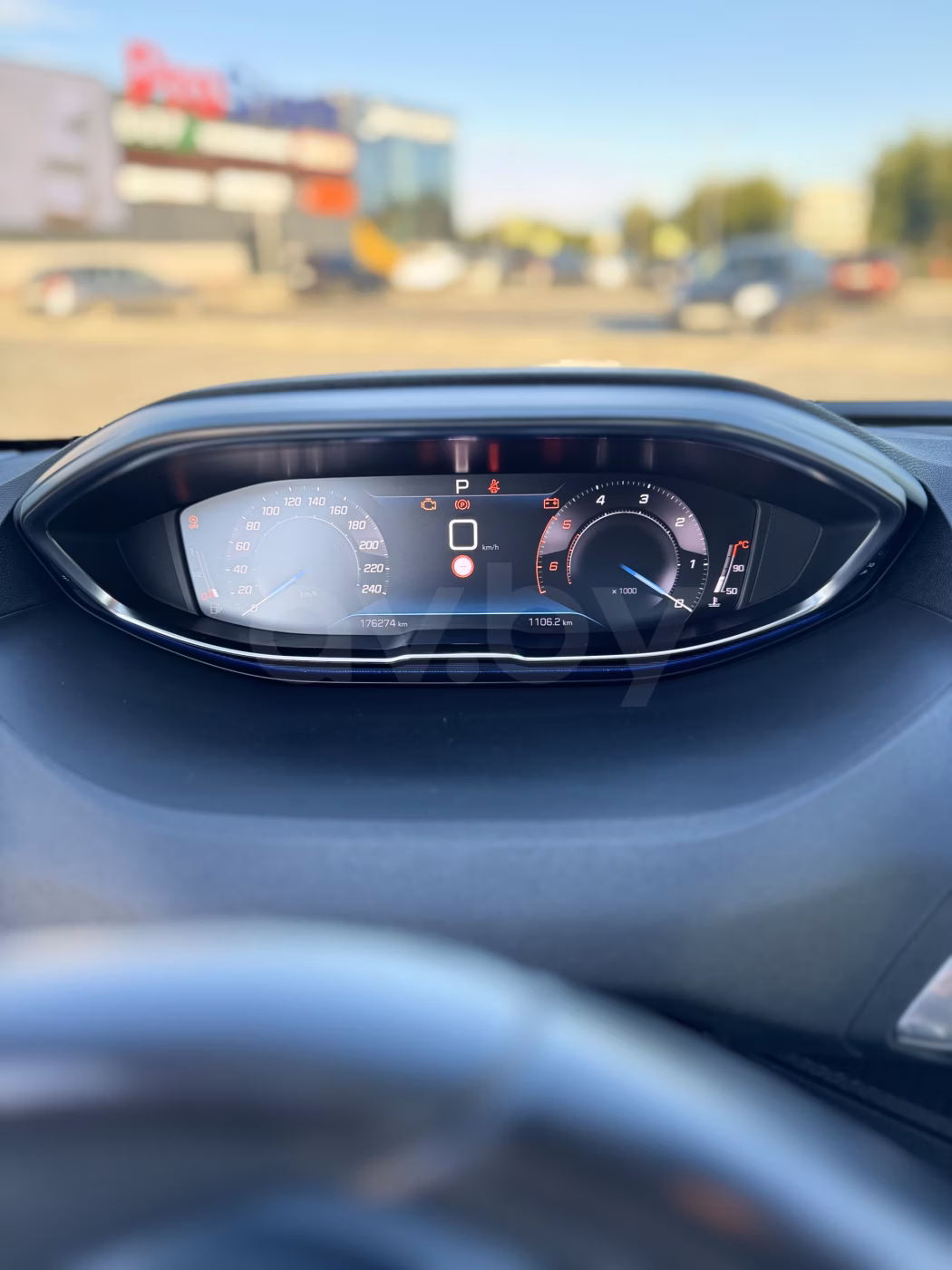 Peugeot 5008 фото 8