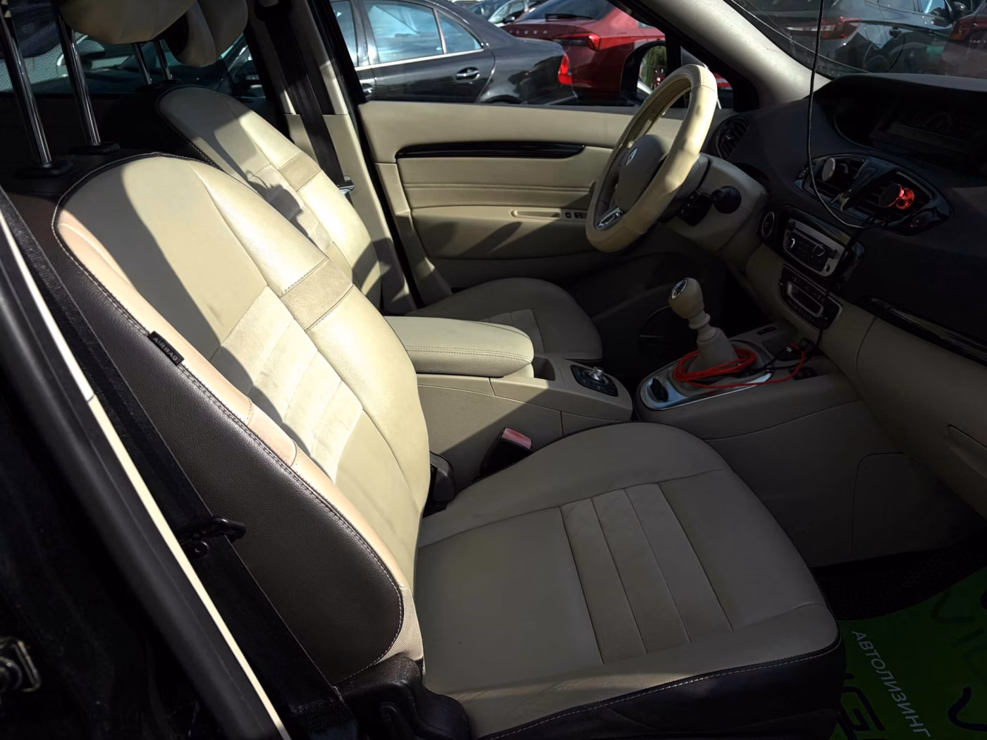 Renault Grand Scenic фото 19
