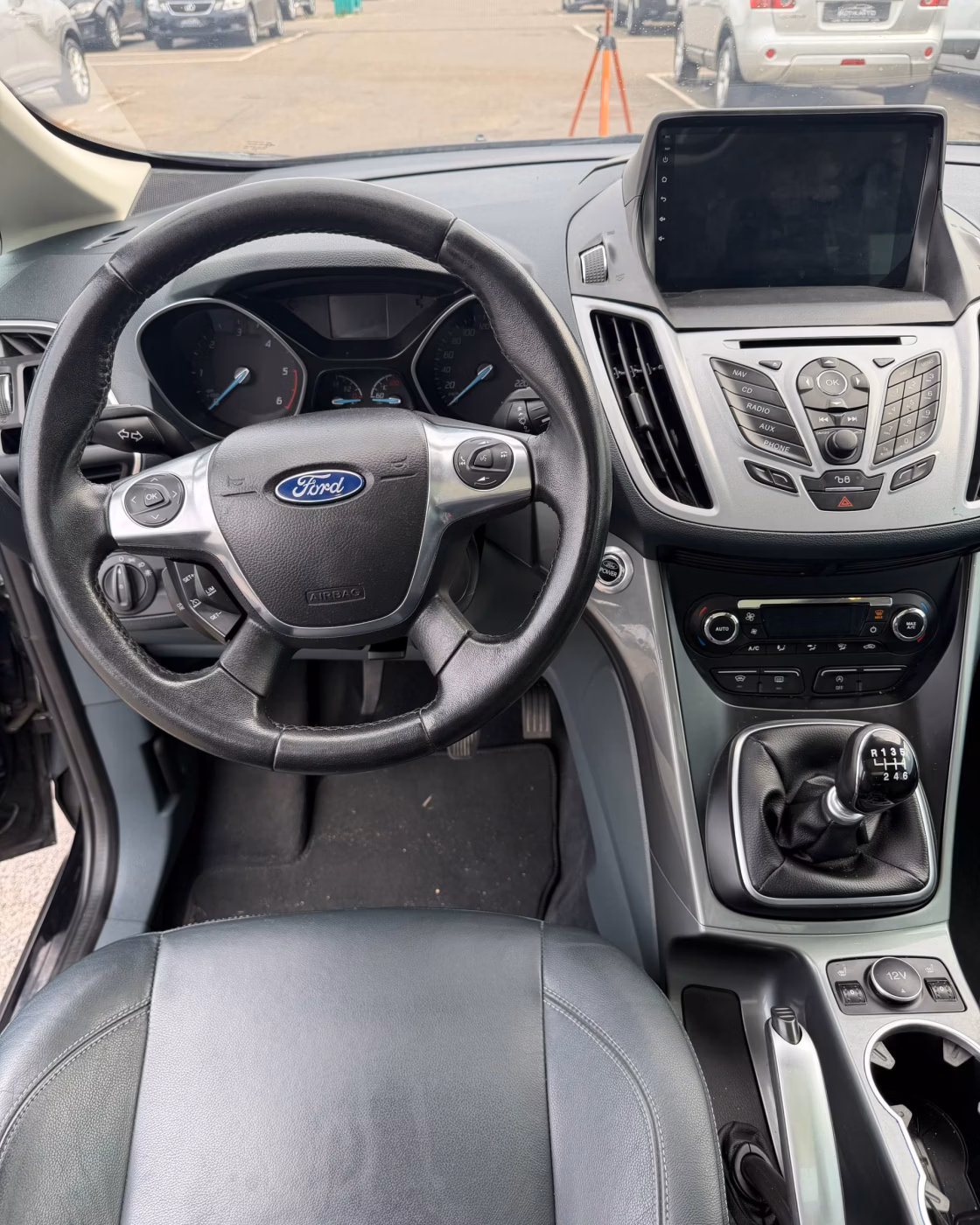 Ford Grand C-Max фото 10