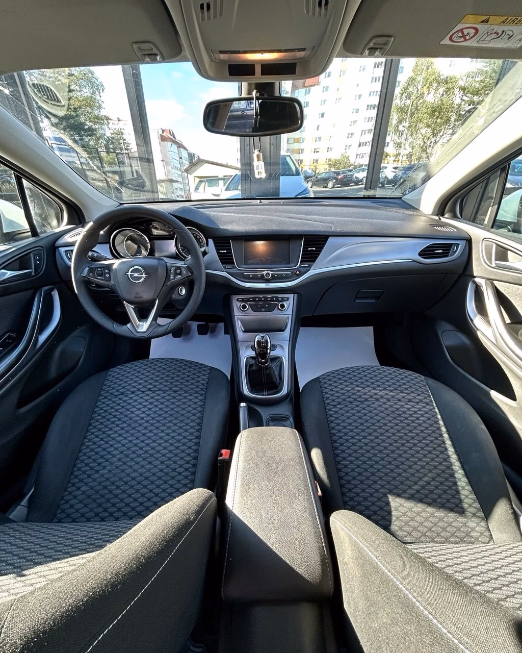 Opel Astra фото 9