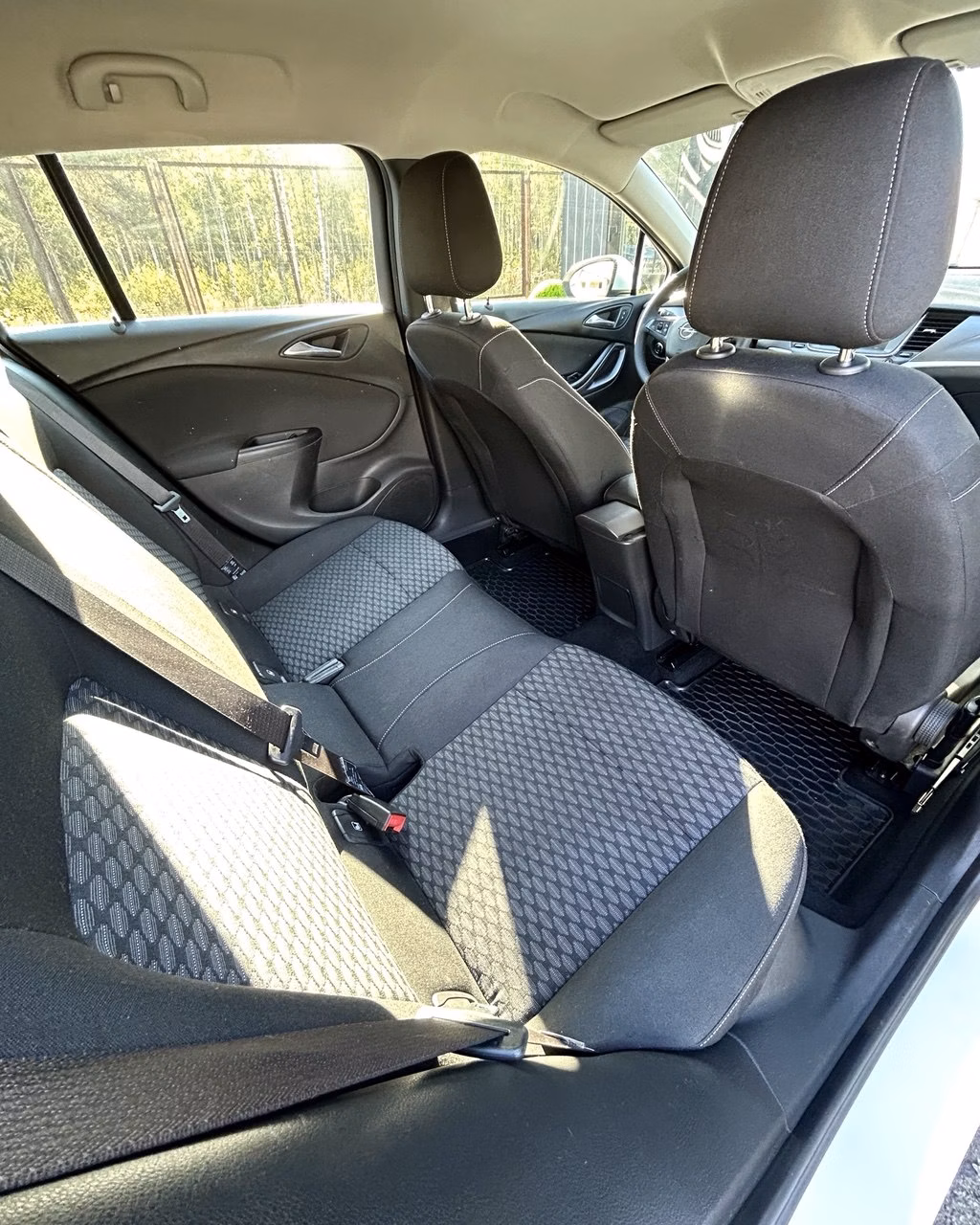 Opel Astra фото 14