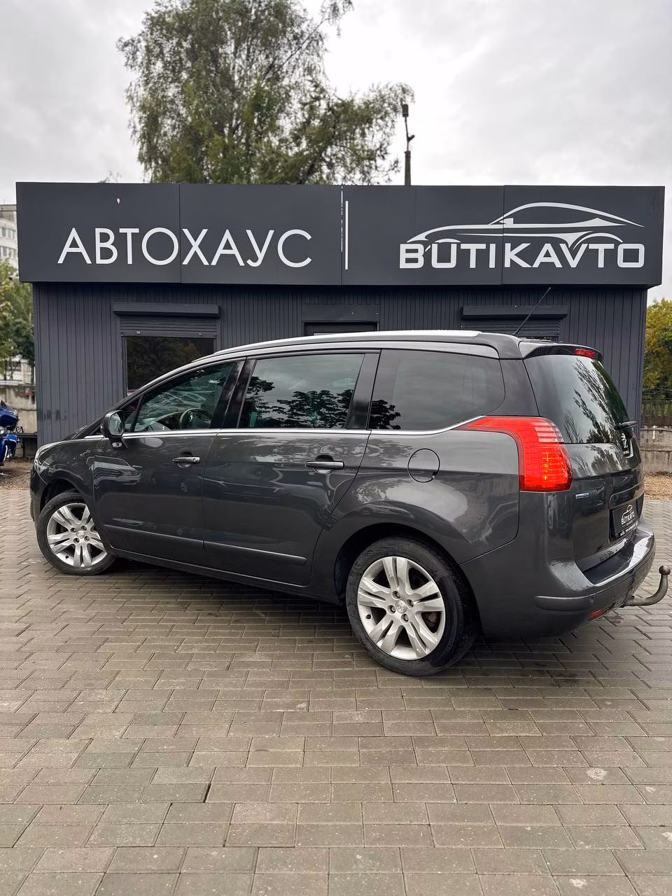 Peugeot 5008 фото 5