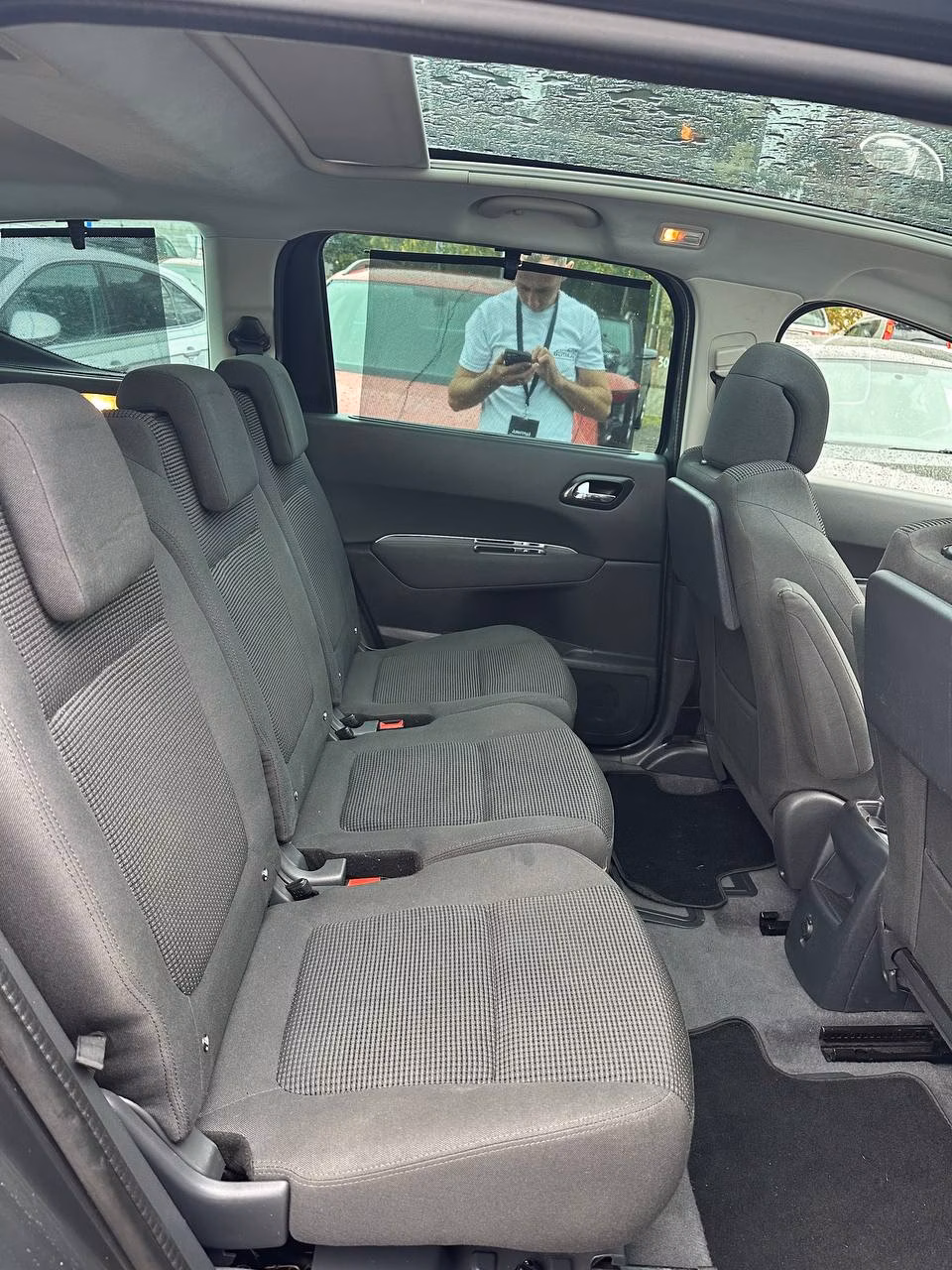 Peugeot 5008 фото 15