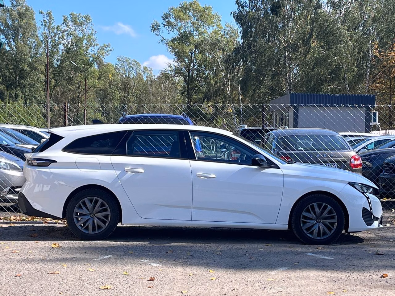 Peugeot 308 фото 6