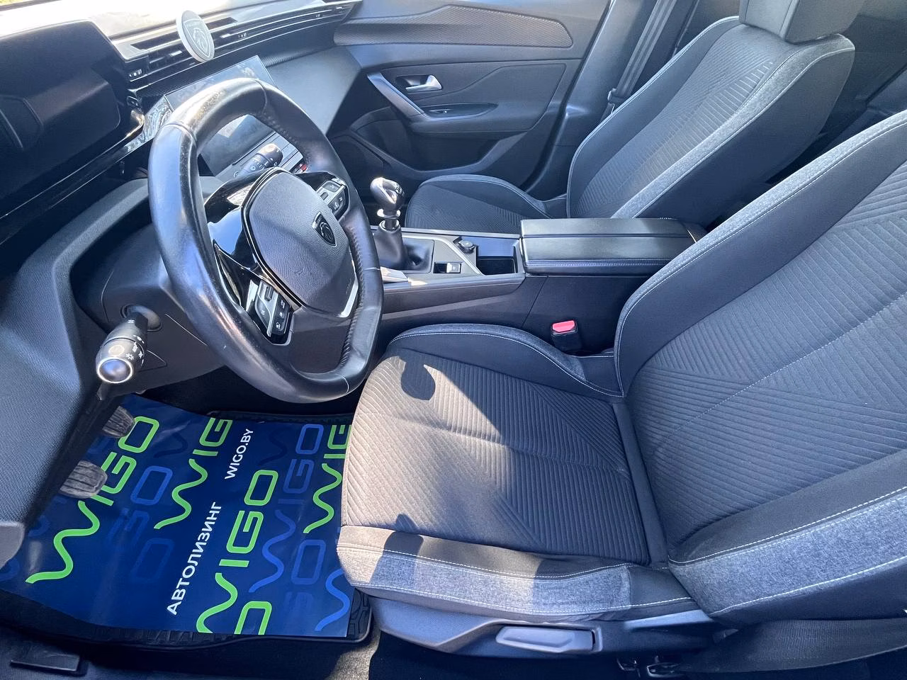 Peugeot 308 фото 7