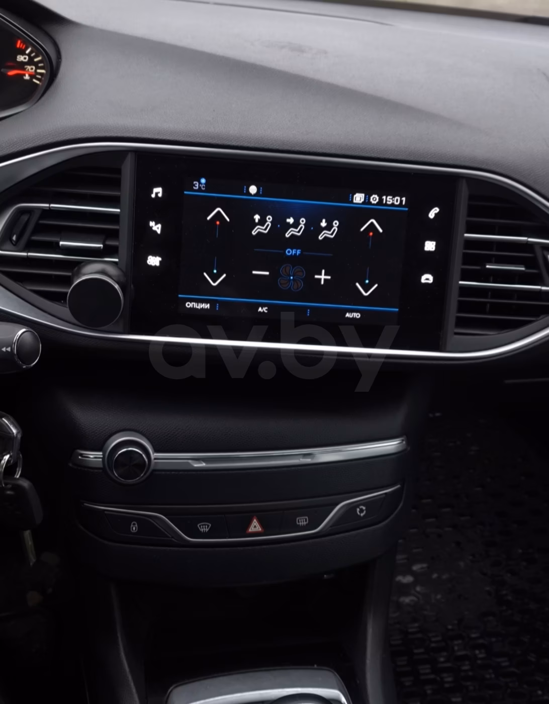 Peugeot 308 фото 5