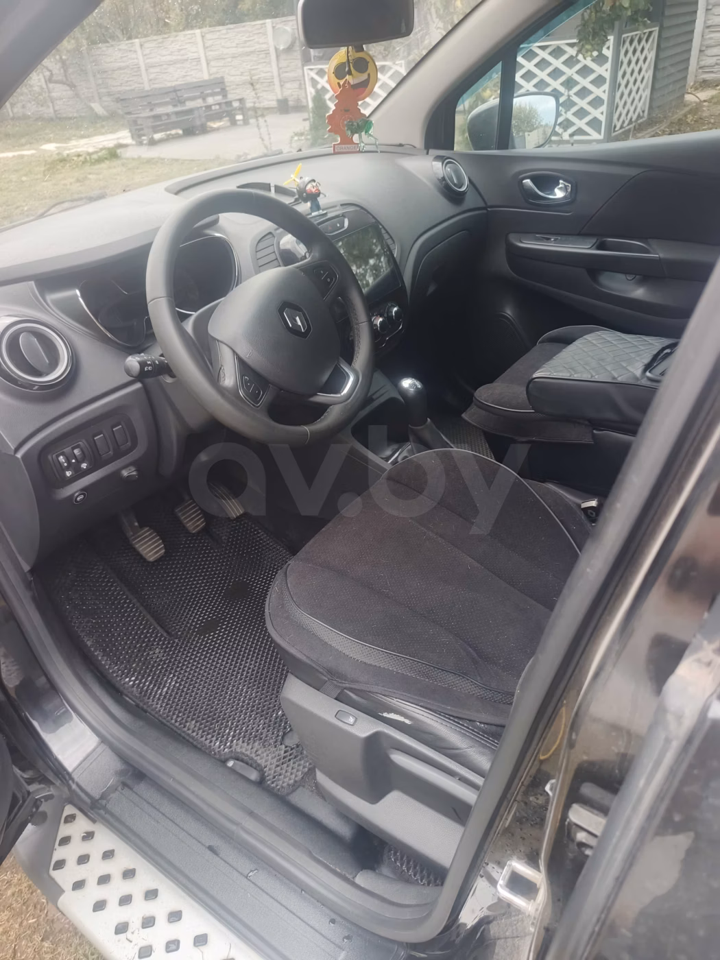 Renault Kaptur фото 12