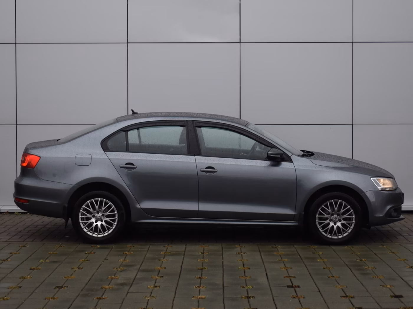 Volkswagen Jetta фото 4
