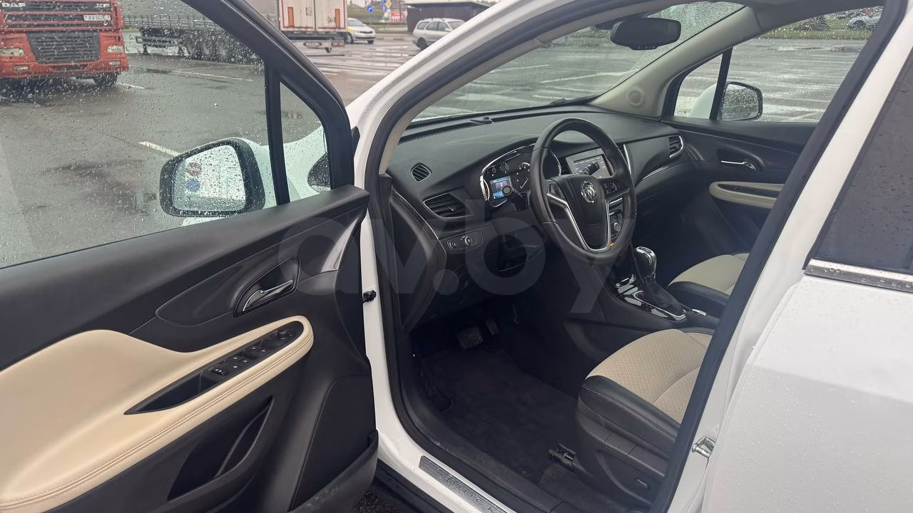 Buick Encore фото 12