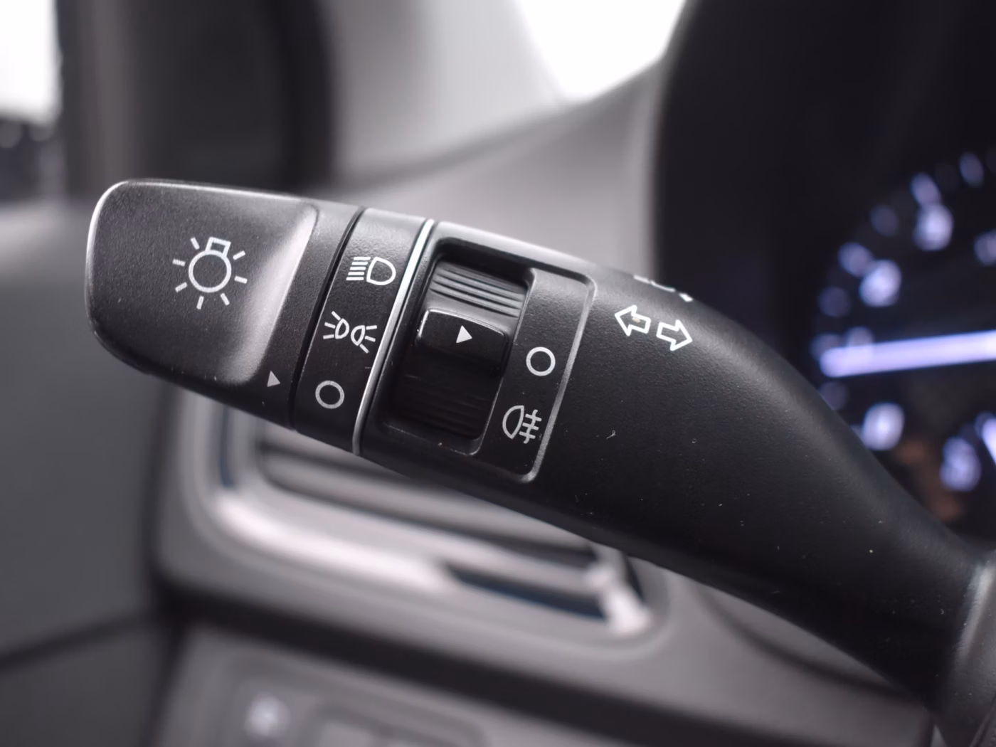 Hyundai Accent фото 20