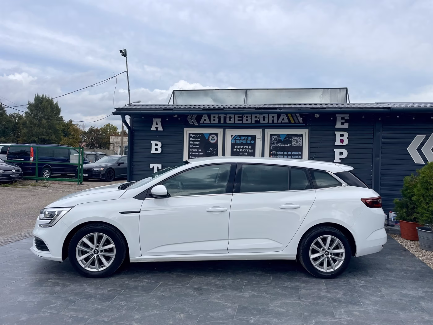 Renault Megane фото 5