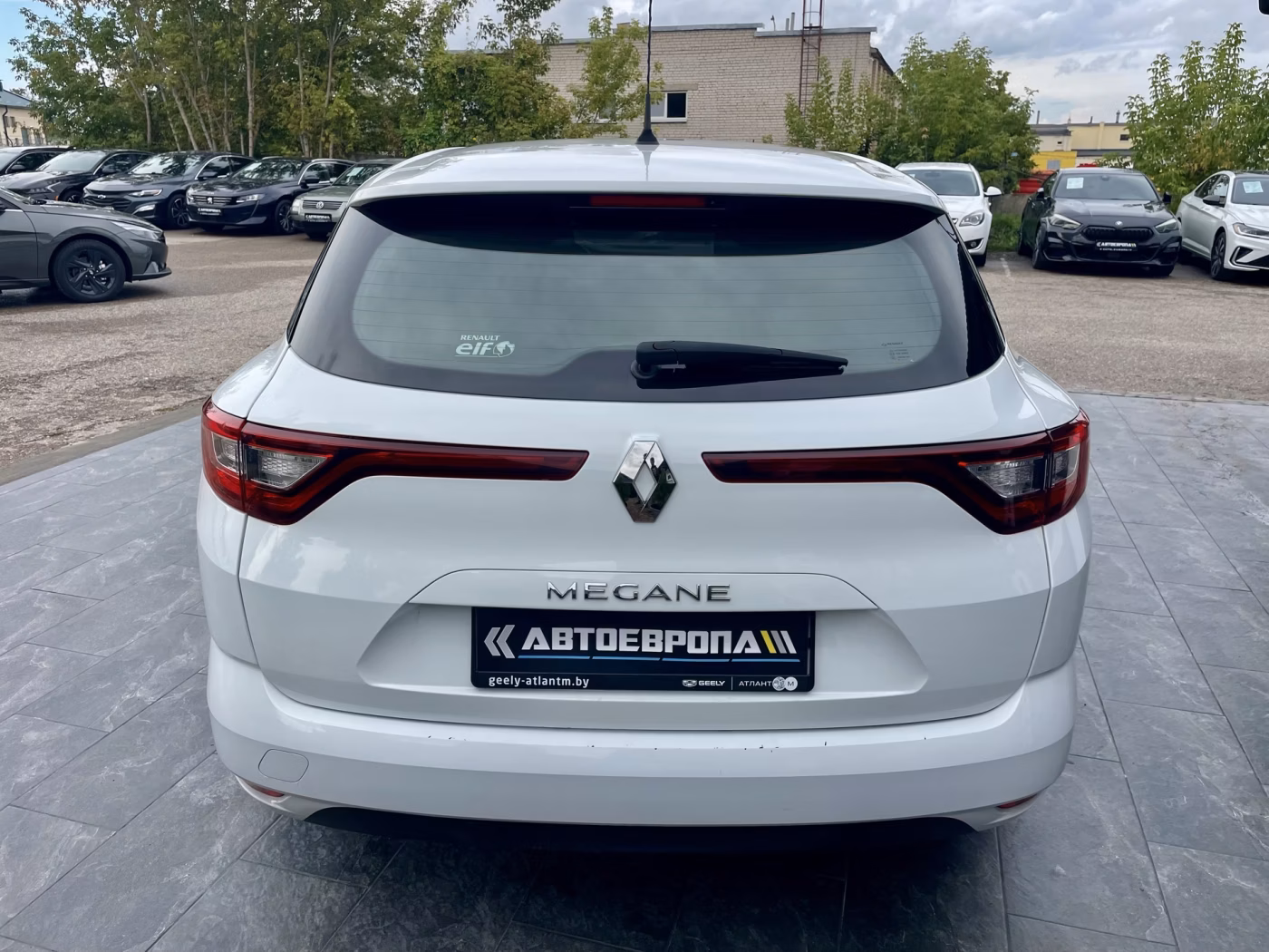 Renault Megane фото 7