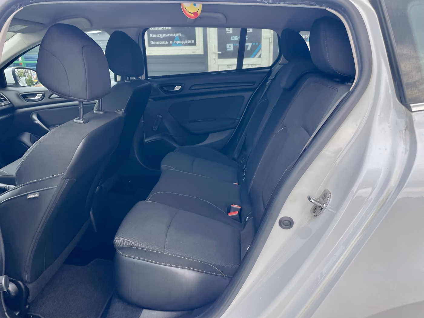 Renault Megane фото 12