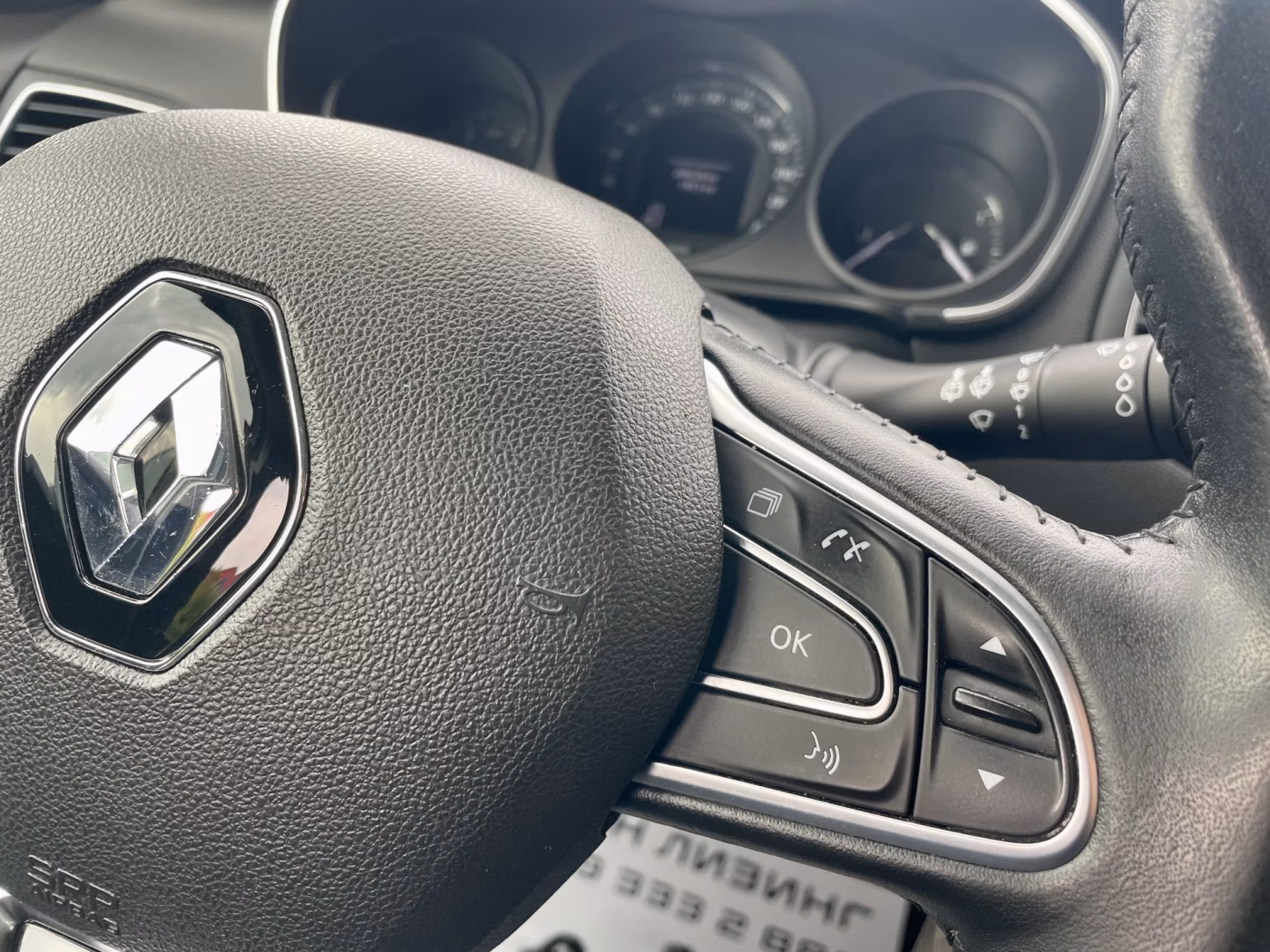 Renault Megane фото 19