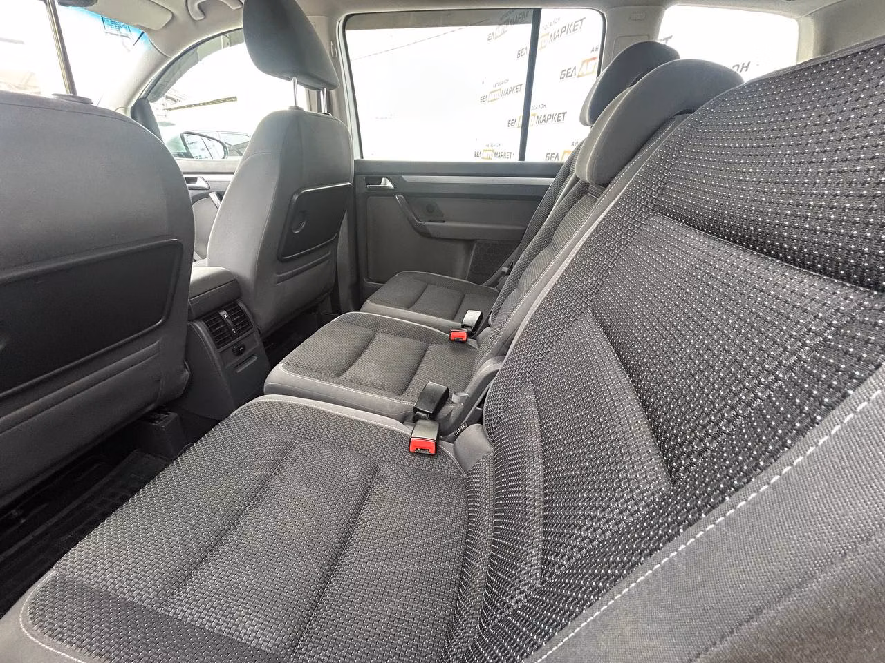Volkswagen Touran фото 7