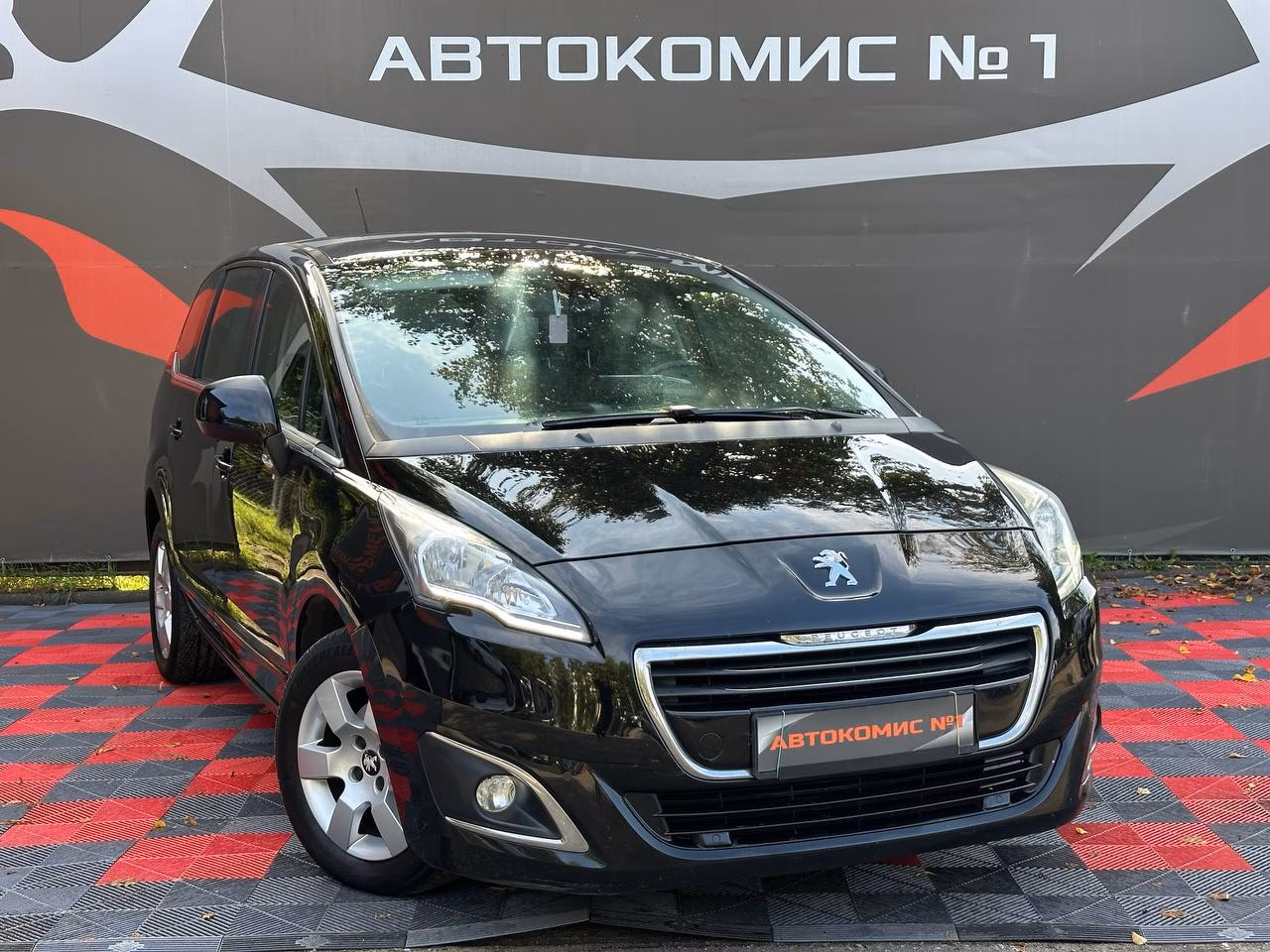 Peugeot 5008