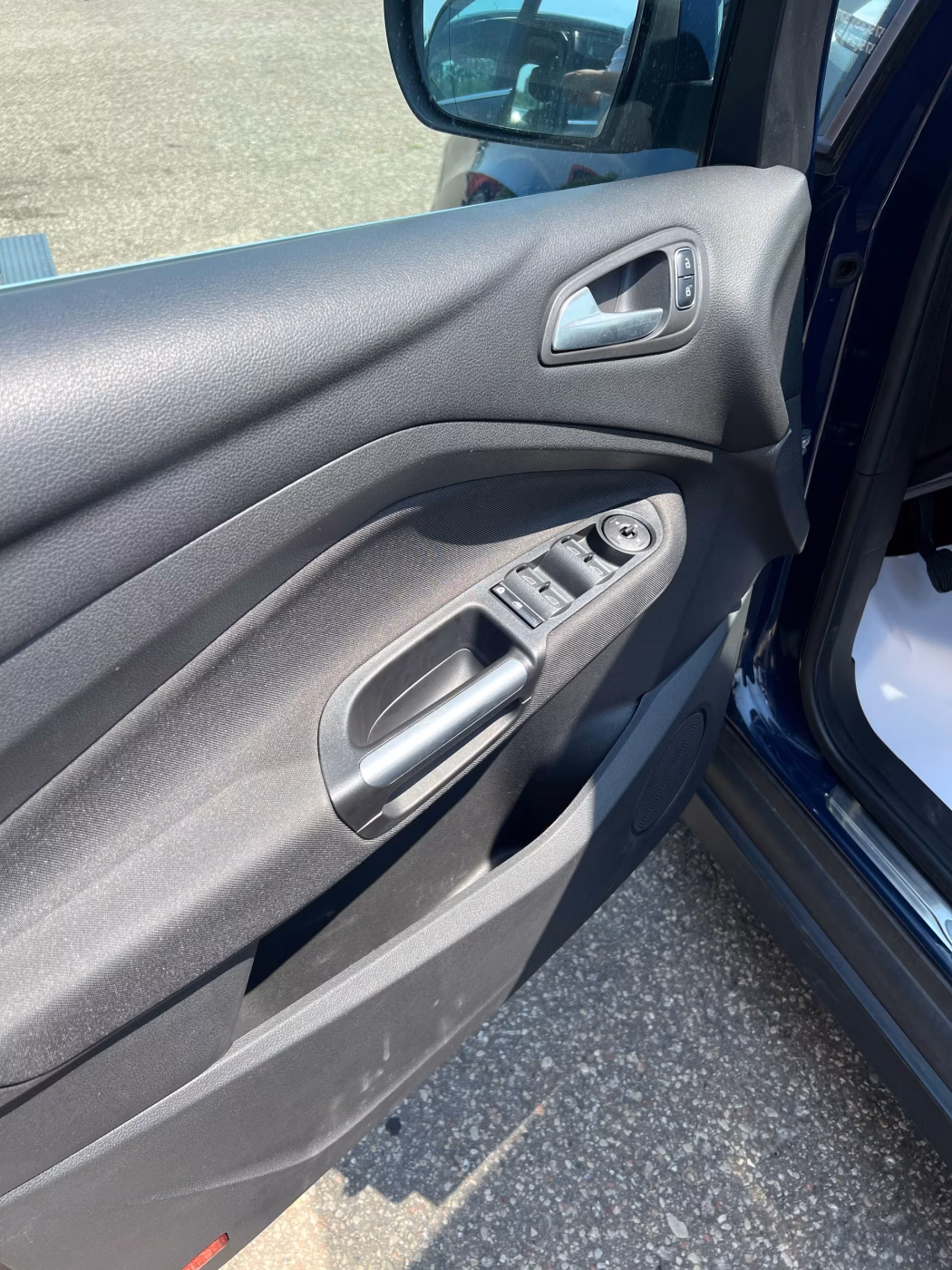 Ford C-MAX фото 9