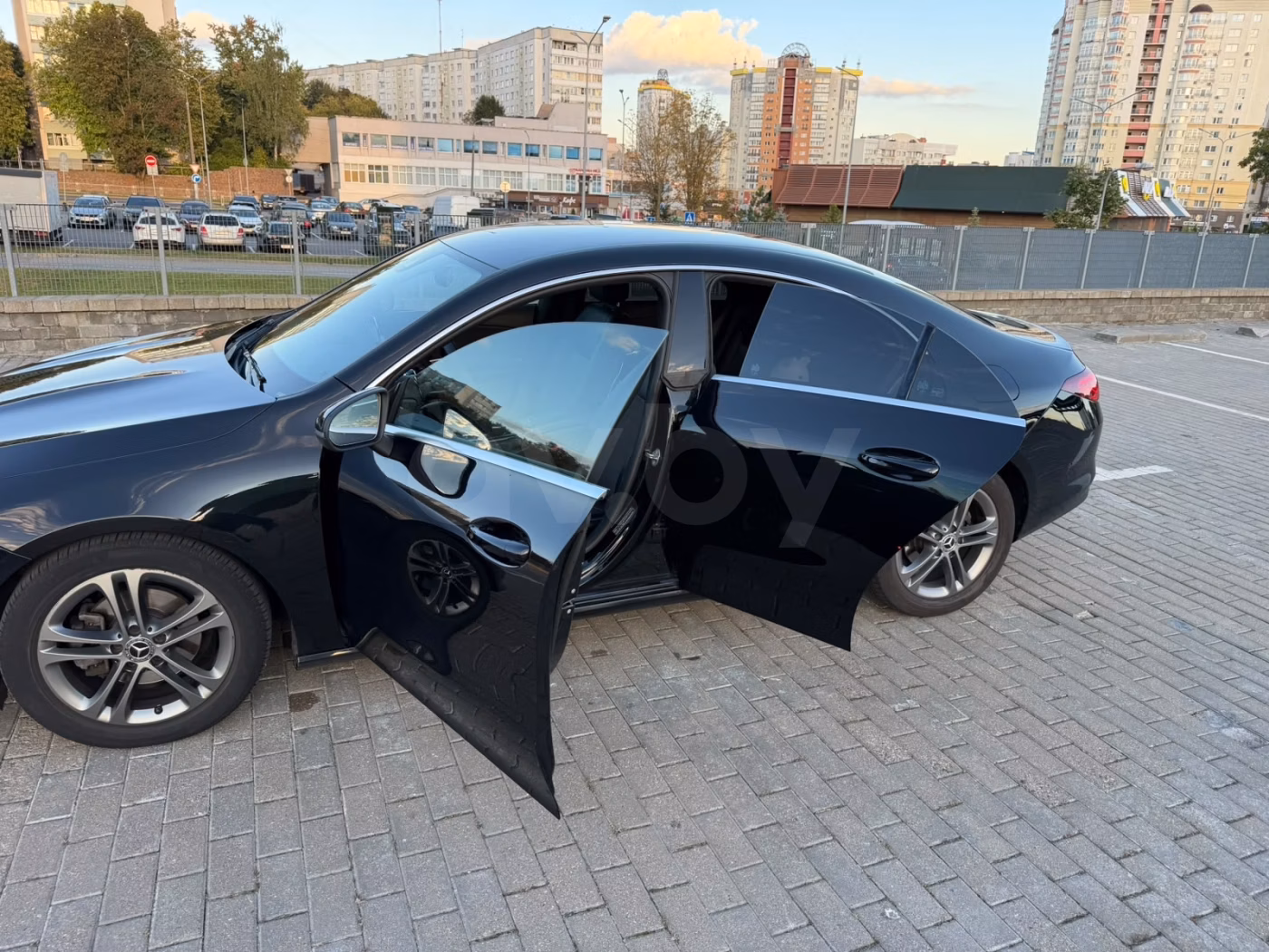 Mercedes-Benz CLA фото 13
