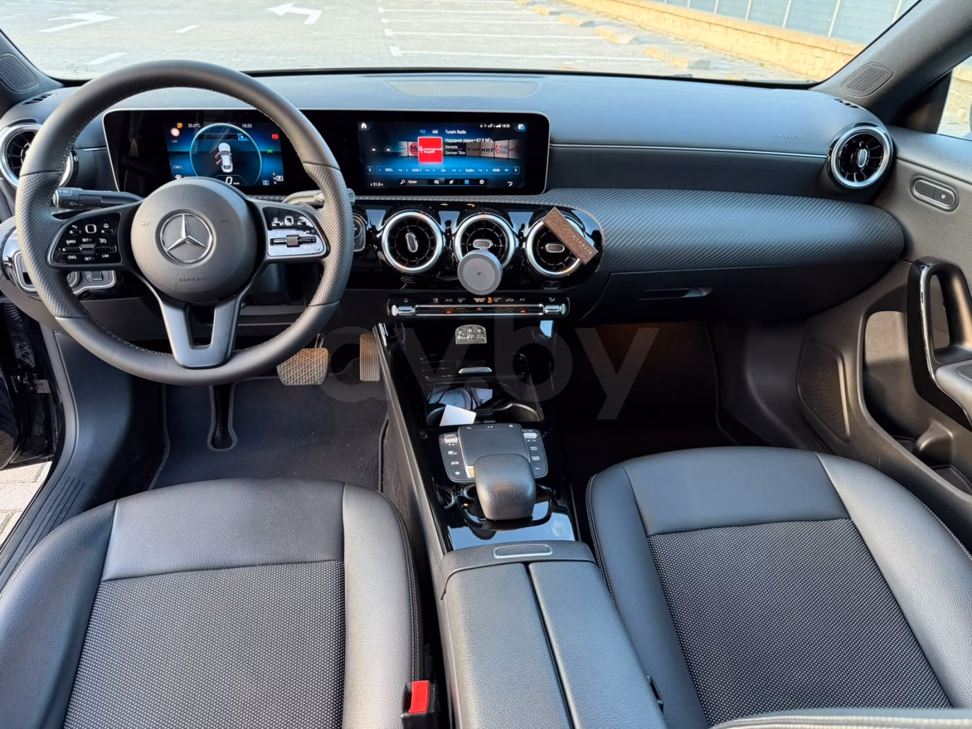 Mercedes-Benz CLA фото 17