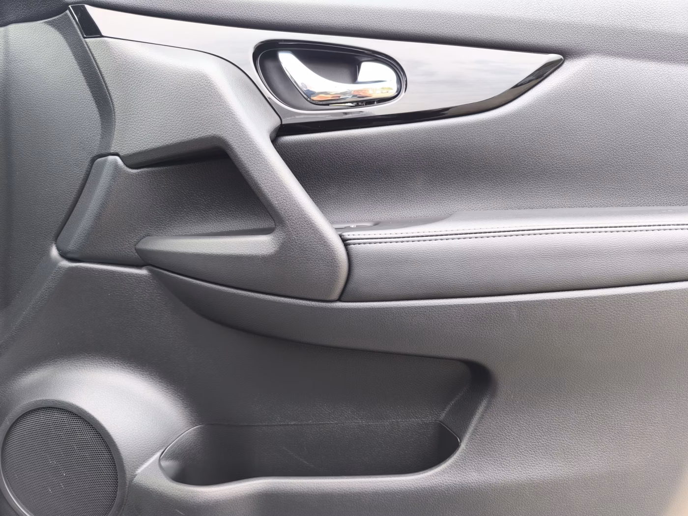 Nissan Qashqai фото 12
