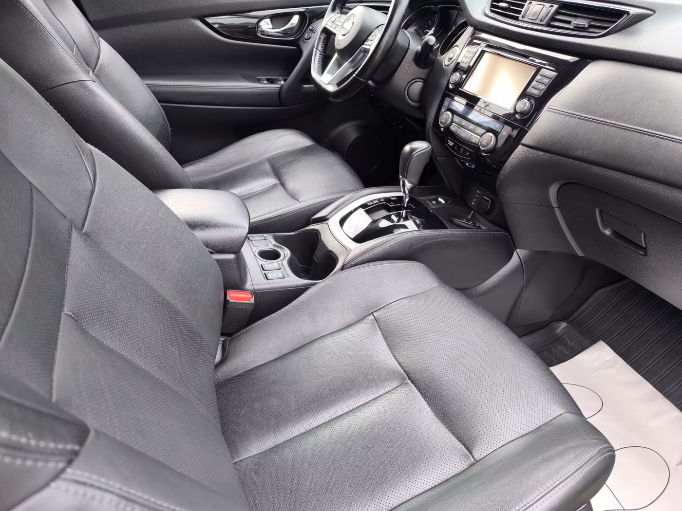 Nissan Qashqai фото 13