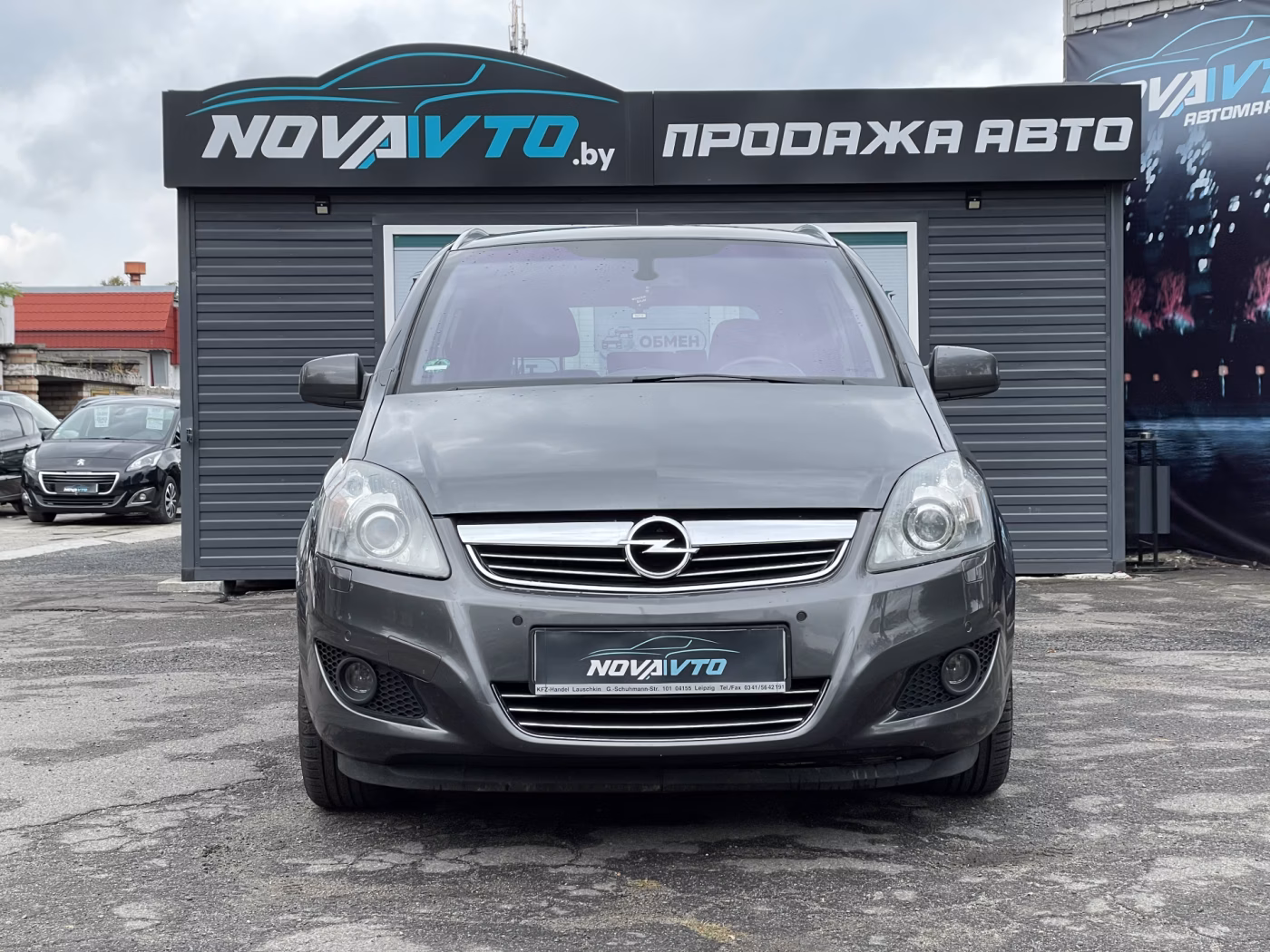 Opel Zafira фото 2