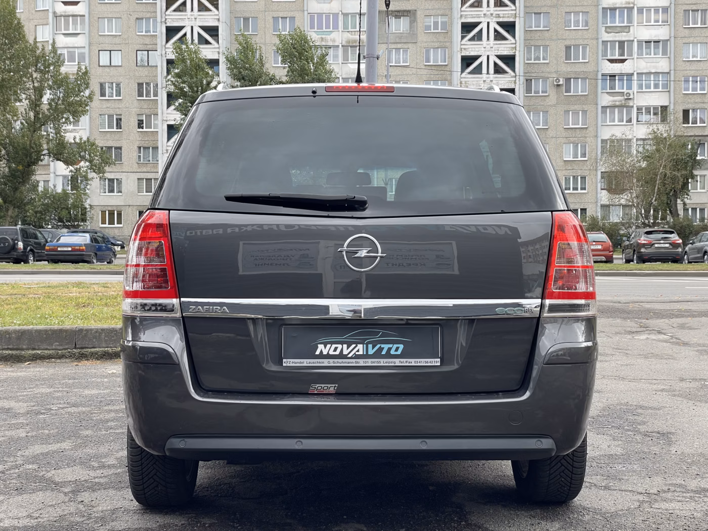 Opel Zafira фото 6