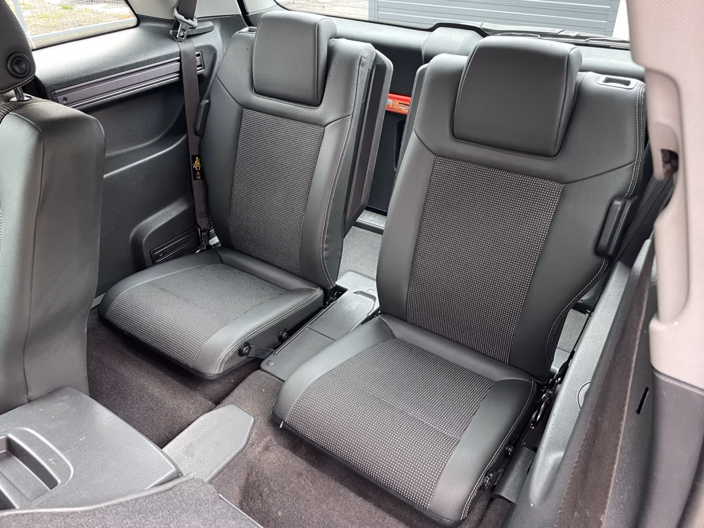 Opel Zafira фото 11